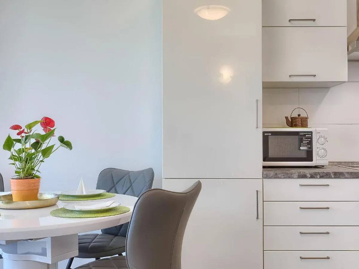 Apartment Muki-3 By Interhome Medulin